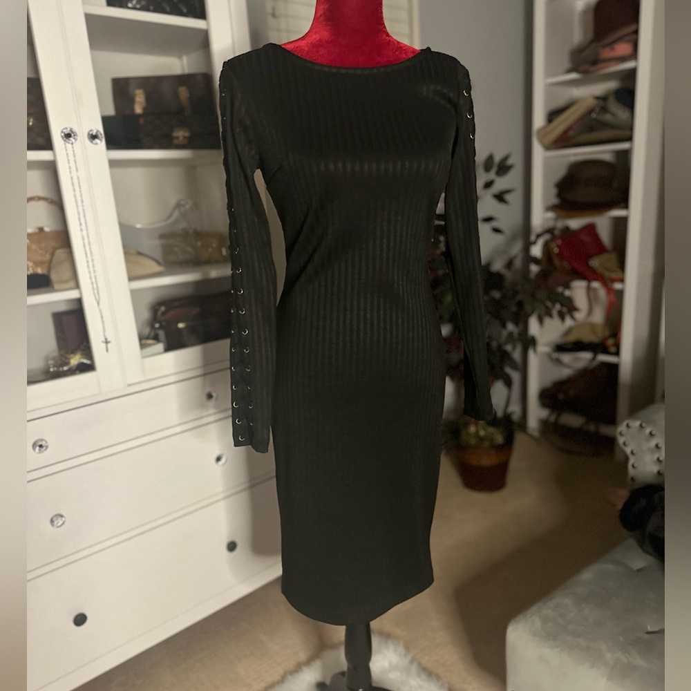 Jennifer Lopez, black dress